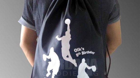 Goodie Bag Ultah Anak Dengan Desain Custom